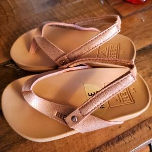 Infant Reef Sandals Rose Gold Size 3/4 - NWT